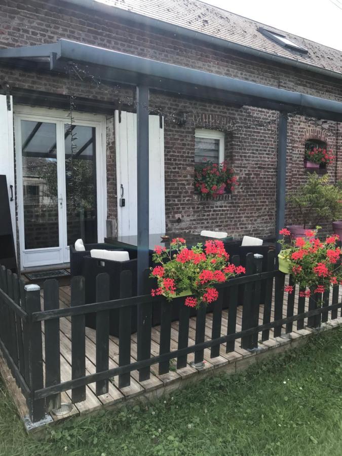 Chambre D'Hotes "Coquelicot" Nurlu 外观 照片