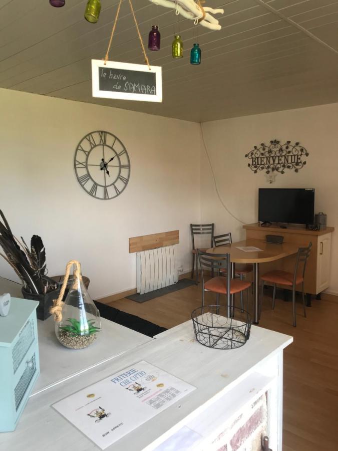 Chambre D'Hotes "Coquelicot" Nurlu 外观 照片
